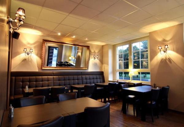 Hotel Restaurant Zum Loewen Duisburg Eksteriør bilde